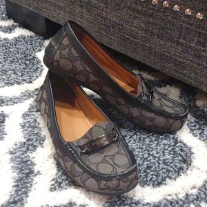 Coach loafers, size 6